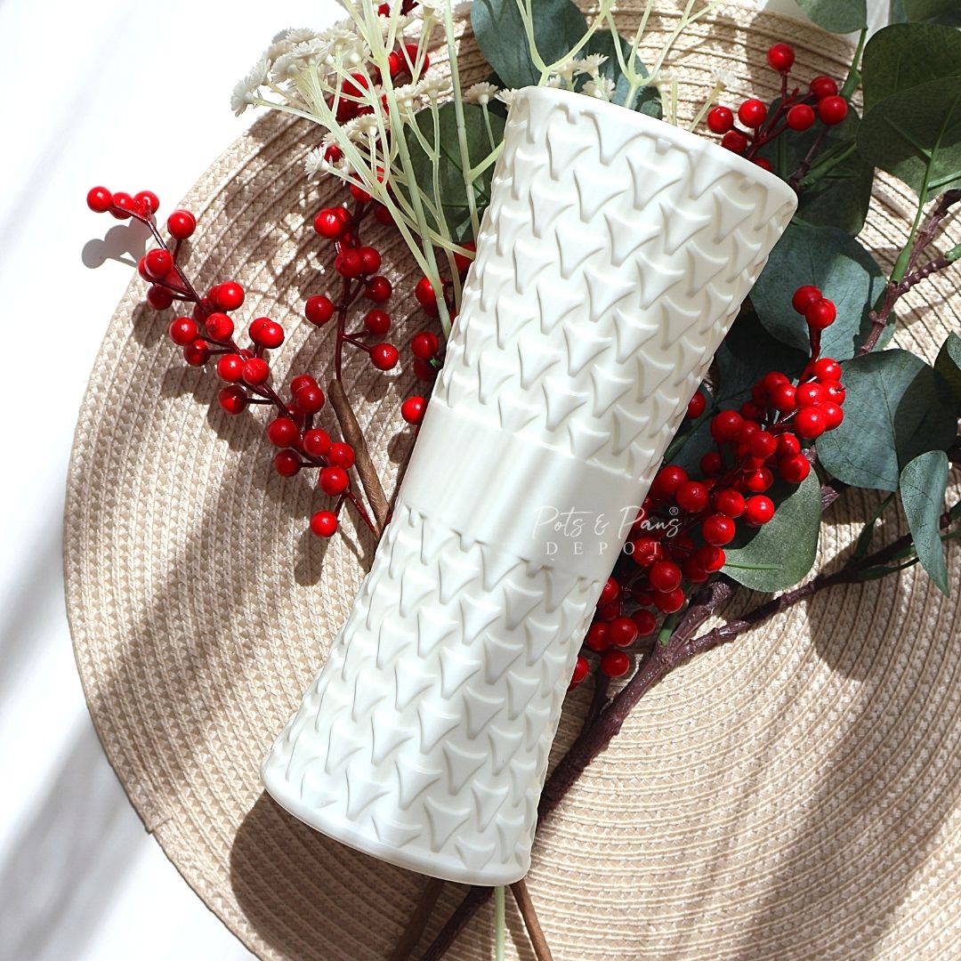 Aztec Pattern Nordic Plastic Vase