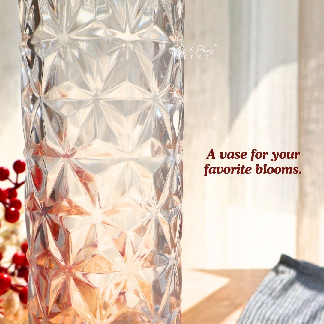 Red Cherry Pikes Glass Vase 525ml