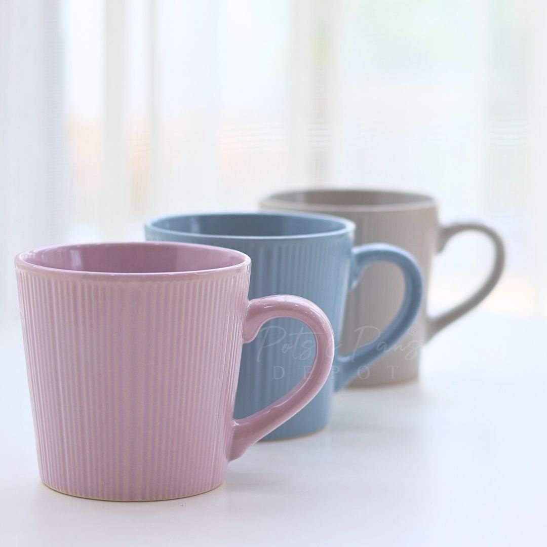 August Ribbed Vintage Mug 350ml