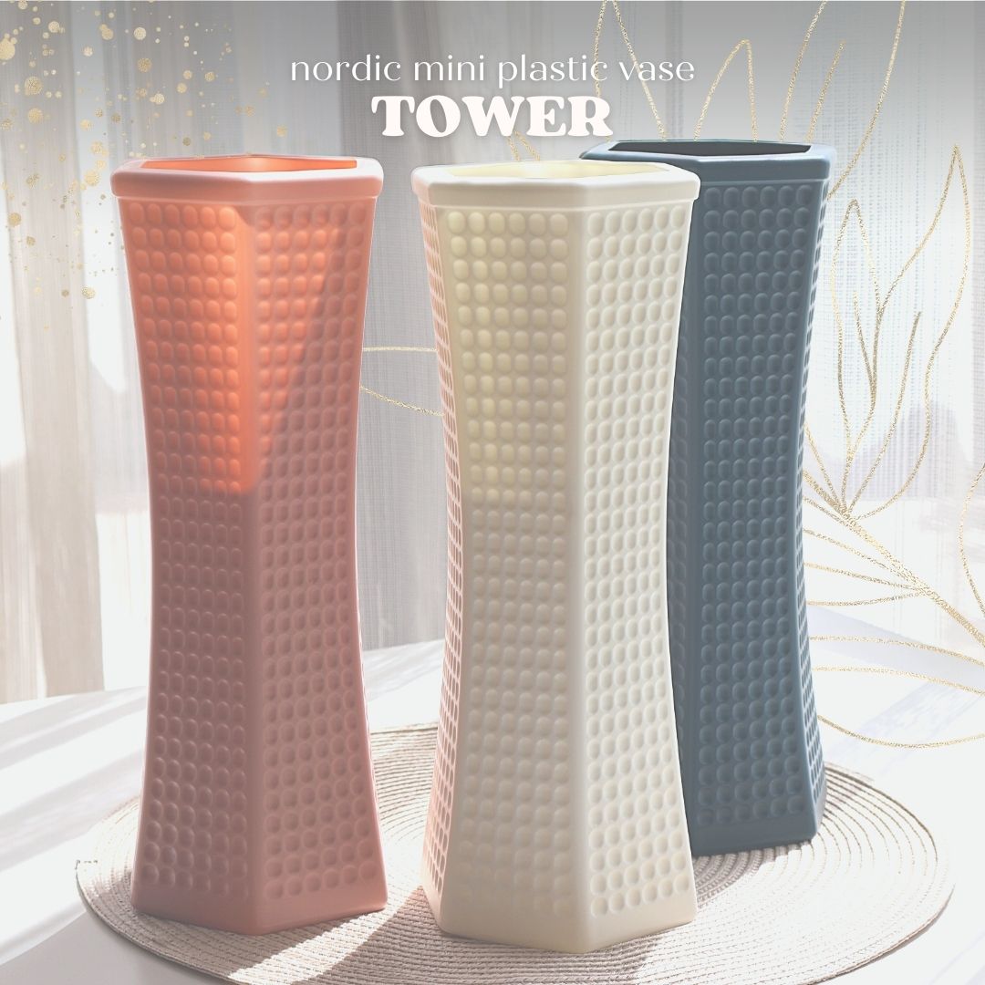 Tower Style Nordic Plastic Vase