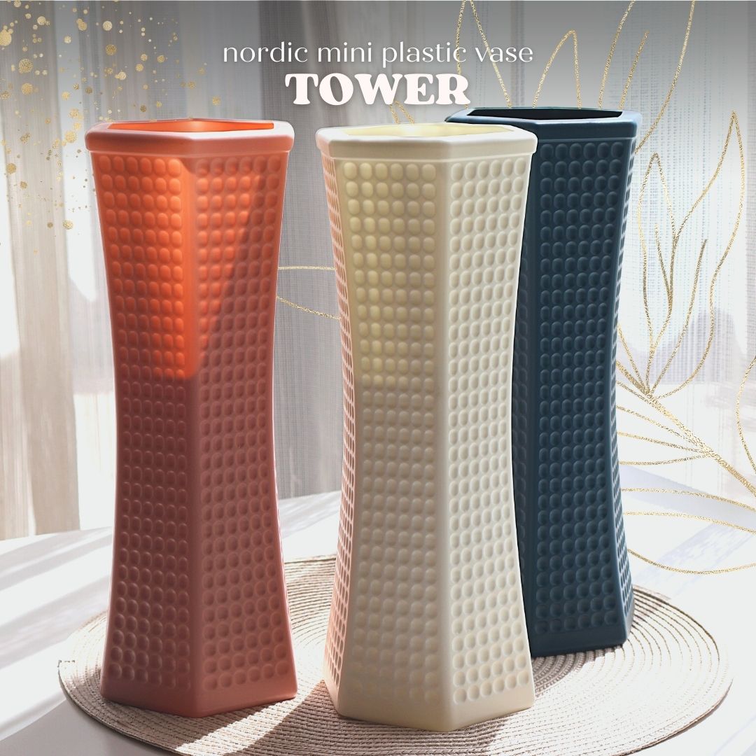 Tower Style Nordic Plastic Vase