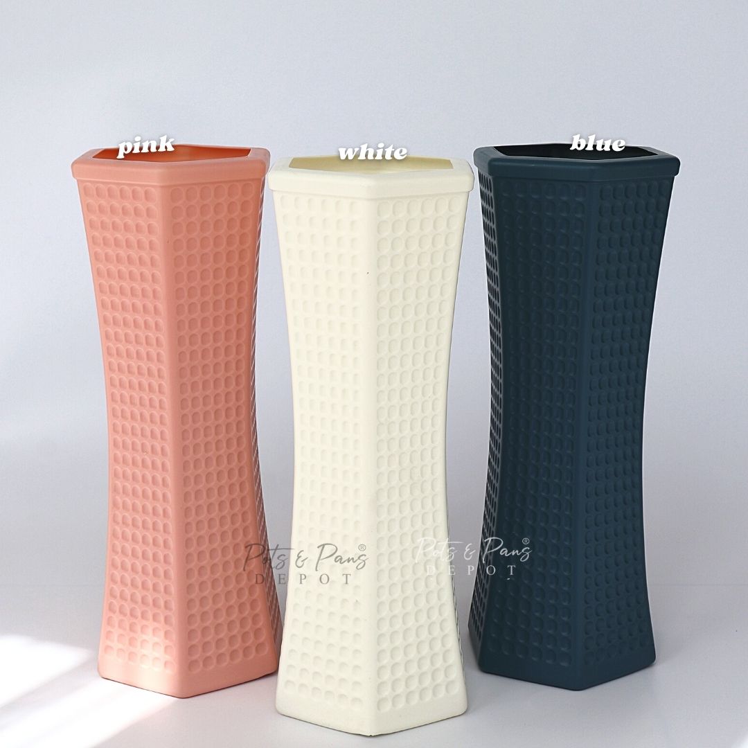 Tower Style Nordic Plastic Vase