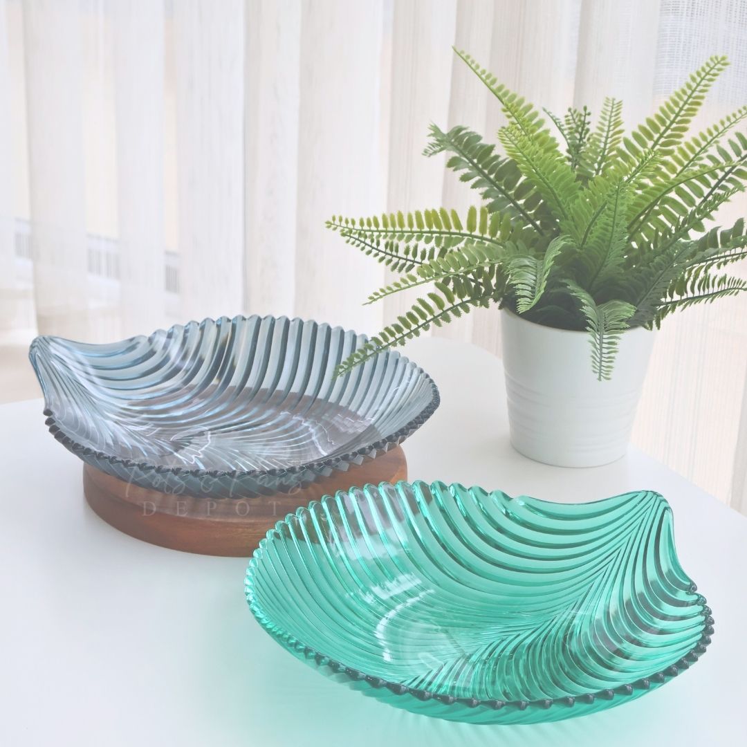 Hanata Palm Leaves Acrylic Fruit Plate