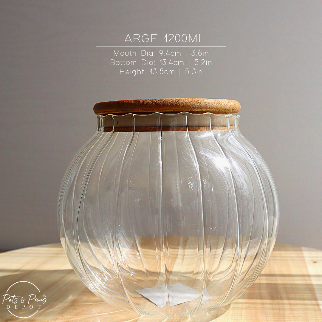 Pumpkin Airtight Glass Jar w/ Bamboo Lid