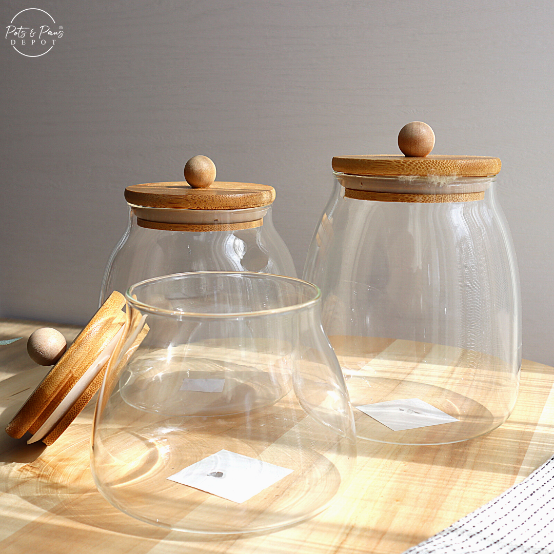 Cookie Jar Airtight Glass Jar w/ Bamboo Lid