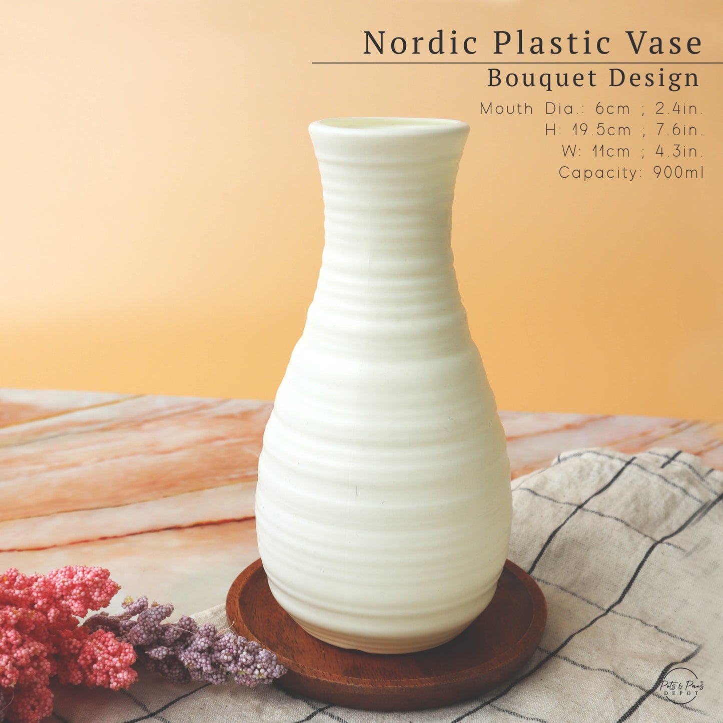 Nordic Plastic Desk Vase (Small)