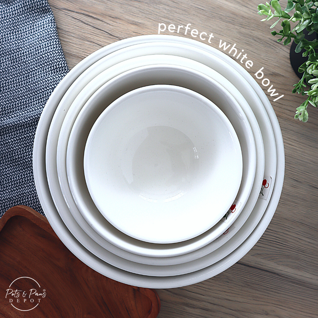 Plain: Ellie White Porcelain Everyday Bowl