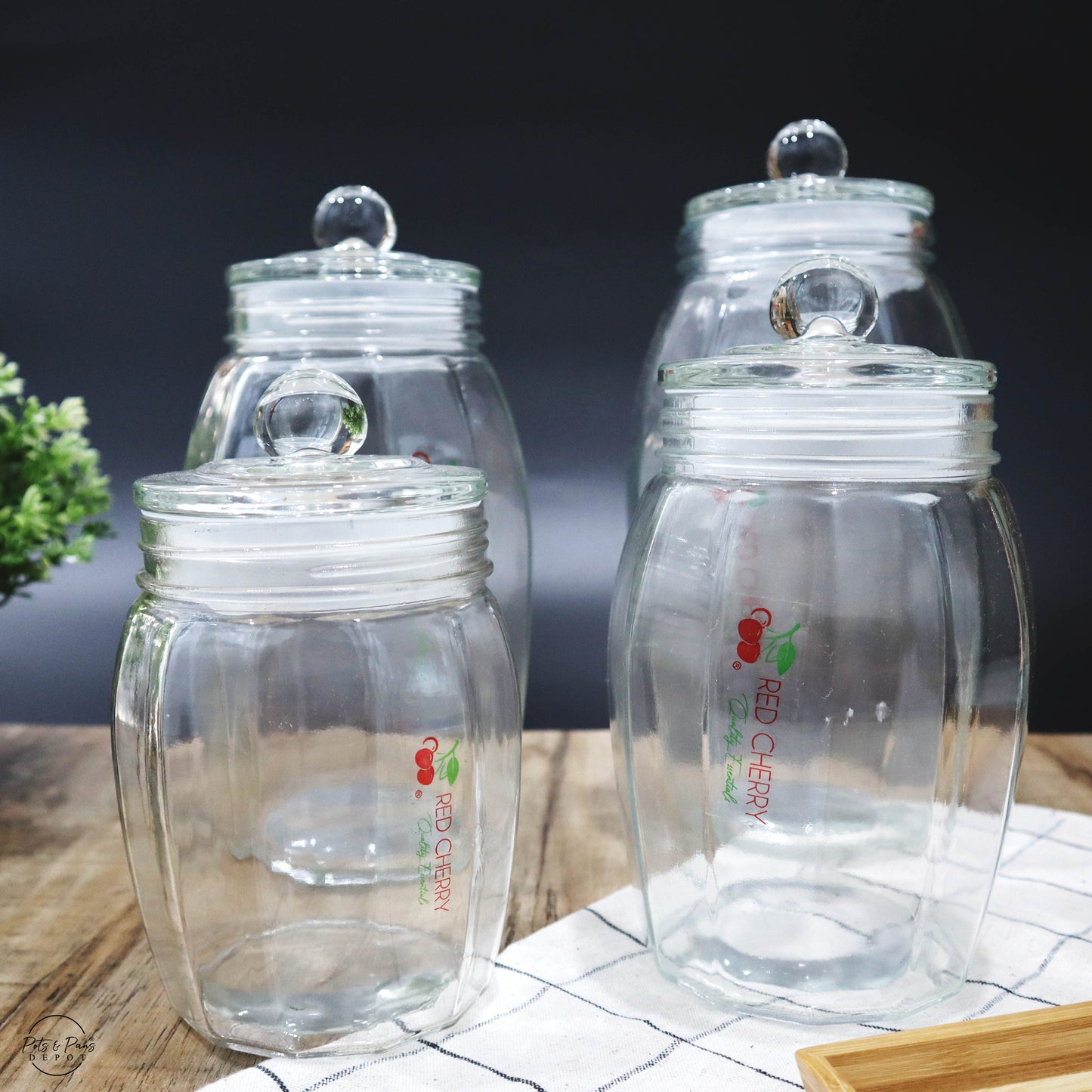 Lyra Airtight Glass Jar