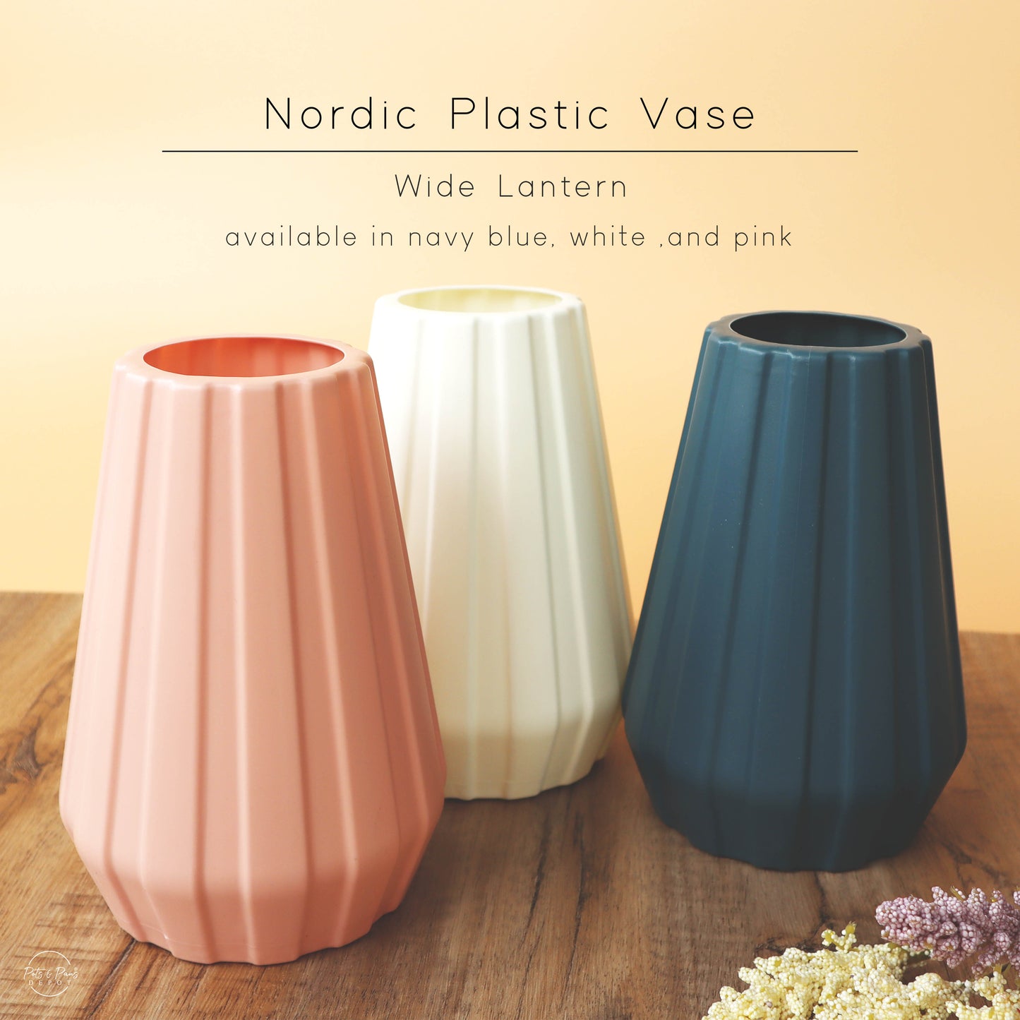 Nordic Plastic Desk Vase (Medium)