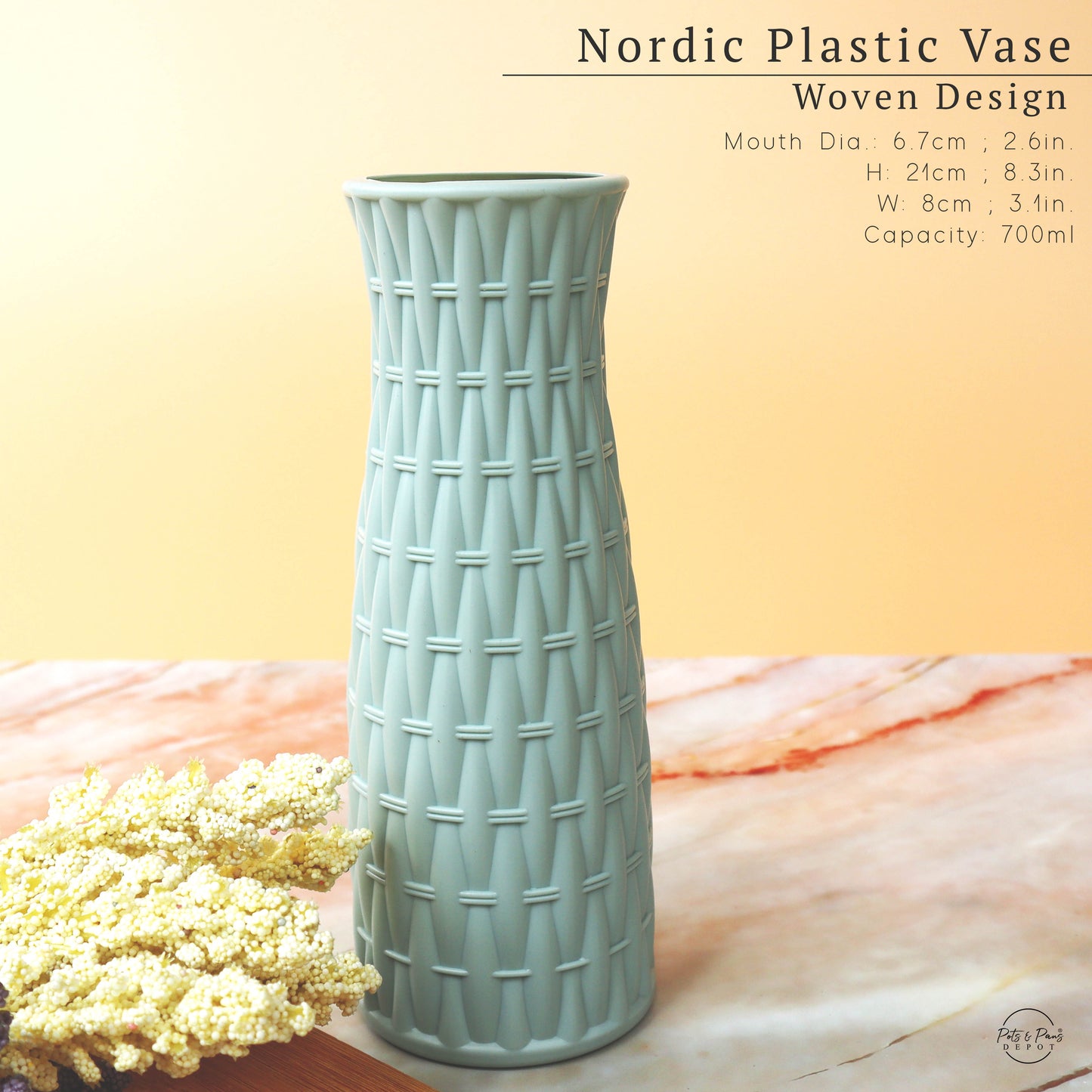 Nordic Plastic Desk Vase (Small)